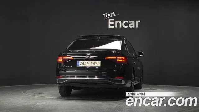 Car Media