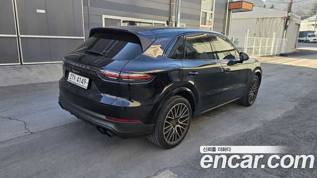 Porsche Cayenne (PO536) 2019