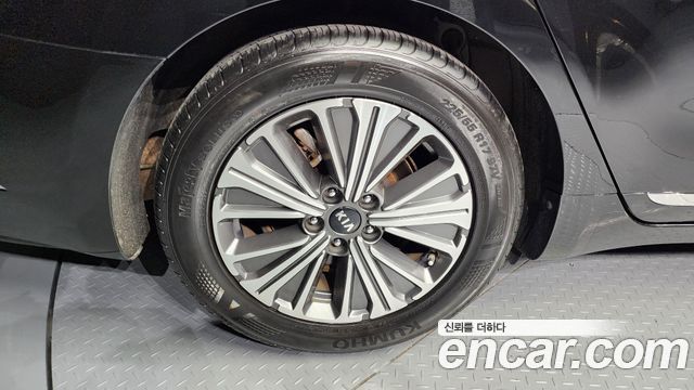 Kia Совершенно новый гибрид K7 2019