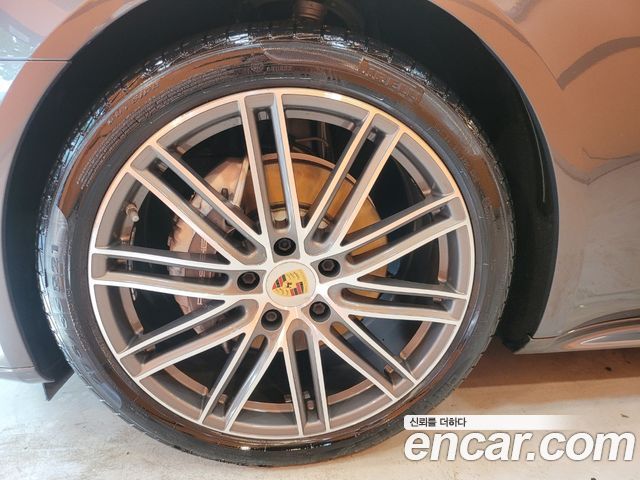 Porsche Panamera (971) 2018