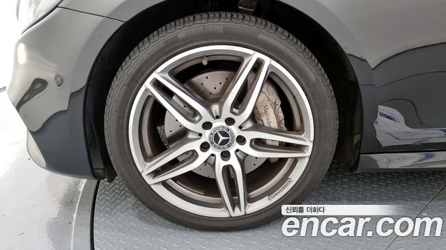 Mercedes-Benz Е-Класс W213 2020