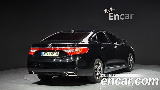 Hyundai Grandeur HG 2016