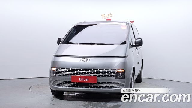 Hyundai Staria 2022