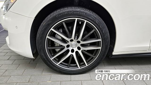 Maserati Ghibli 2018