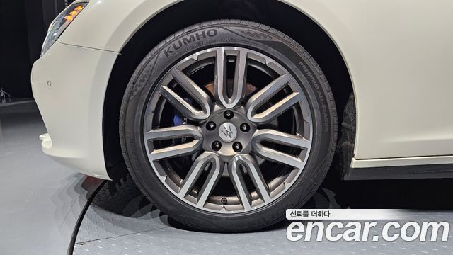 Maserati Ghibli 2016