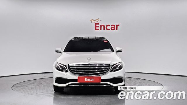 Mercedes-Benz Е-Класс W213 2019