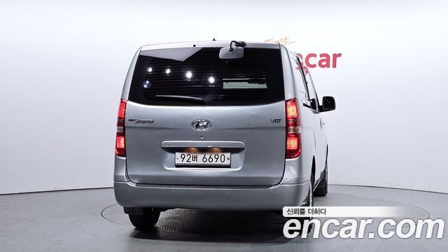 Hyundai Grand Starex 2018