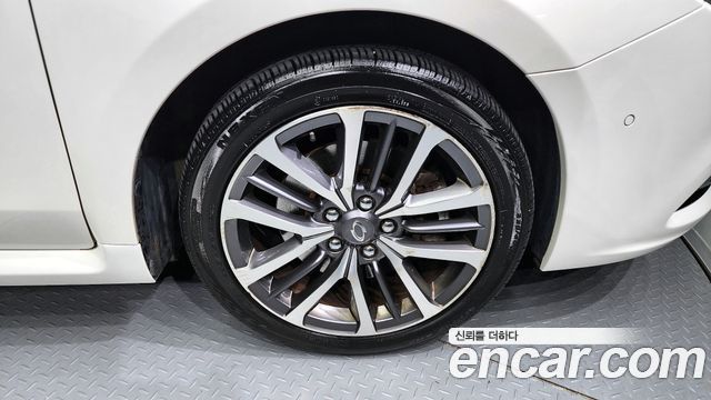 Renault Korea (Samsung) СМ7 Нова 2017