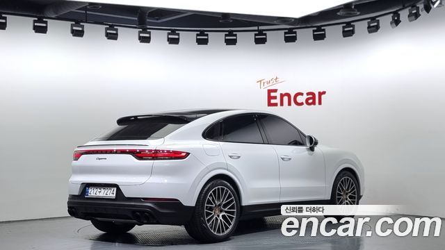 Porsche Cayenne (PO536) 2023