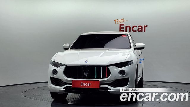 Maserati Леванте 2017