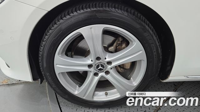 Mercedes-Benz E-Class W213 2018