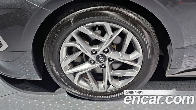 Hyundai Соната (ДН8) 2020