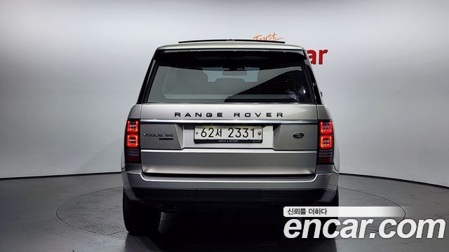 Land Rover Рендж Ровер 4 поколения. 2016