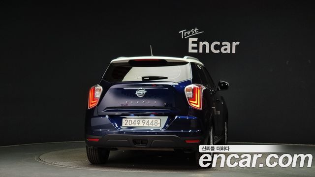 KG Mobility (Ssangyong) Очень новый Тиволи 2021