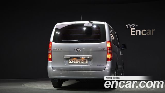 Hyundai Grand Starex 2019