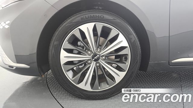 Kia К8 Гибрид 2023