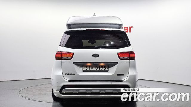 Kia Совершенно новый карнавал 2017