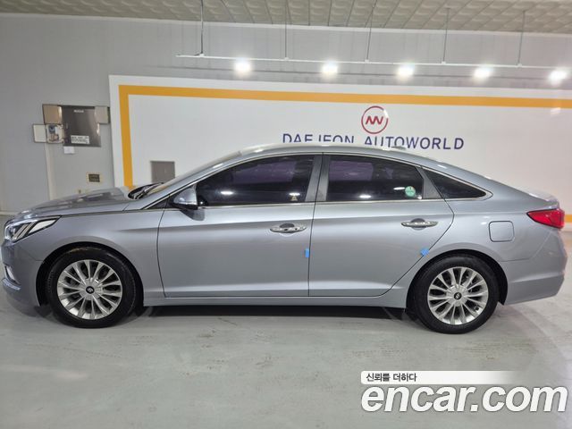 Hyundai НЧ-соната 2016