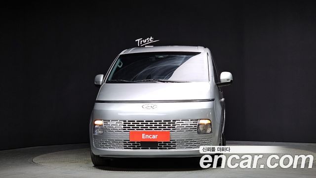 Hyundai Staria 2022