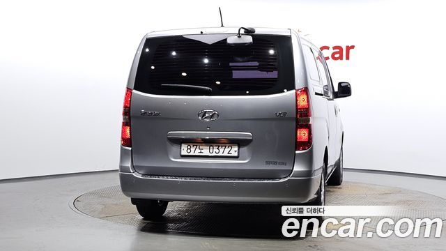 Hyundai Grand Starex 2018