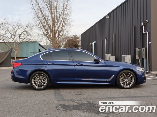 BMW 5 Series (G30) 2018