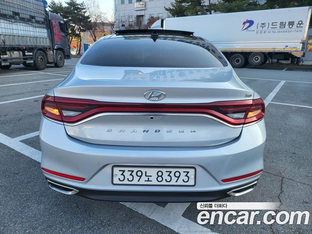 Hyundai Grandeur IG 2018