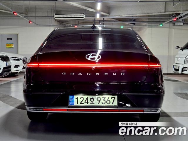 Hyundai Grandeur Hybrid (GN7) 2023