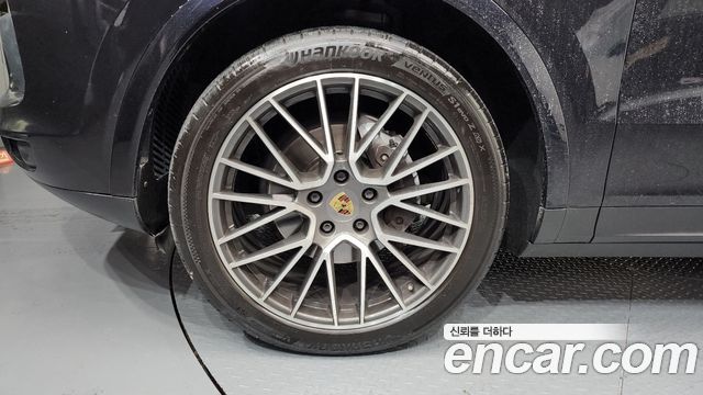 Porsche Cayenne (PO536) 2019