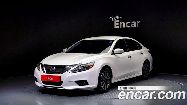 Nissan Алтима 2017