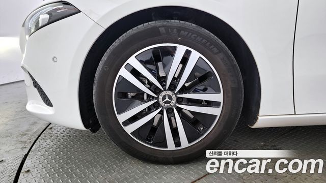 Mercedes-Benz A-Class (W177) 2021