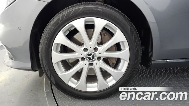 Mercedes-Benz Е-Класс W213 2020