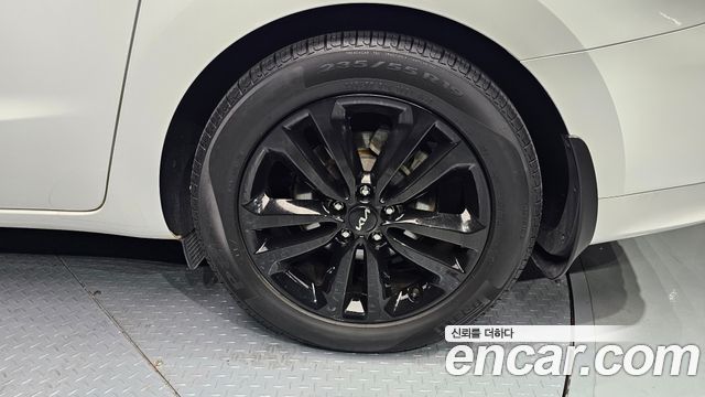 Kia Совершенно новый карнавал 2018