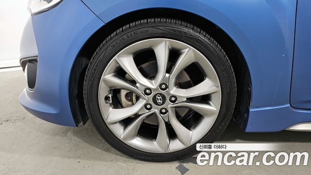 Hyundai Veloster 2016