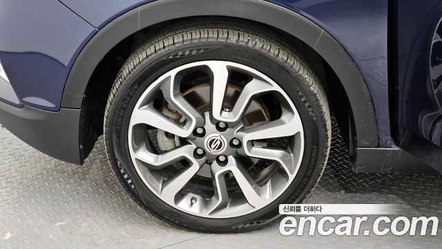 KG Mobility (SsangYong) Tivoli 2016