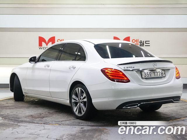 Mercedes-Benz C-Class W205 2018