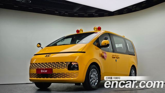 Hyundai Staria 2022