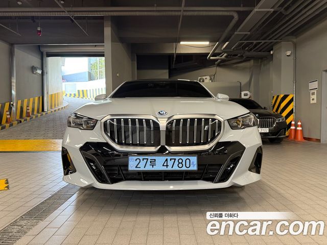 BMW i5 (G60) 2025