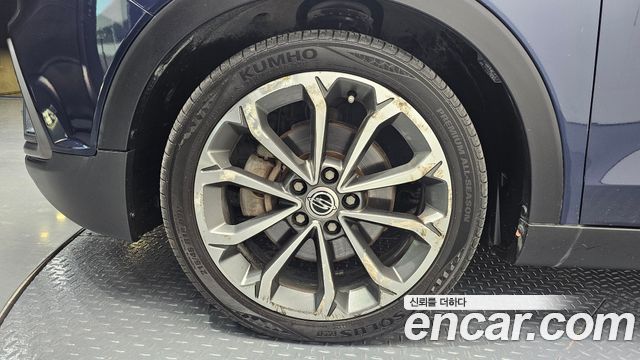 KG Mobility (SsangYong) Tivoli Air 2016