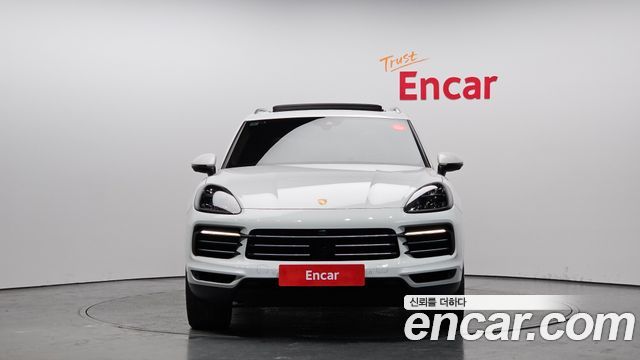 Porsche Cayenne (PO536) 2019