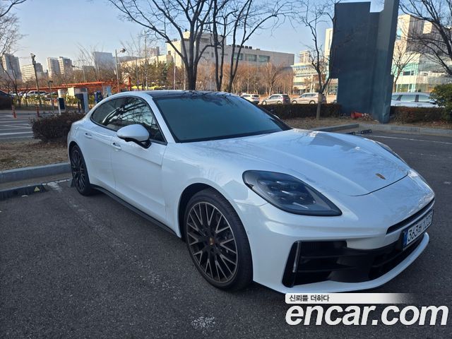 Porsche Panamera (972) 2024