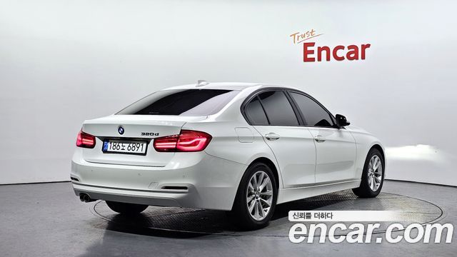 BMW 3 серия (F30) 2018