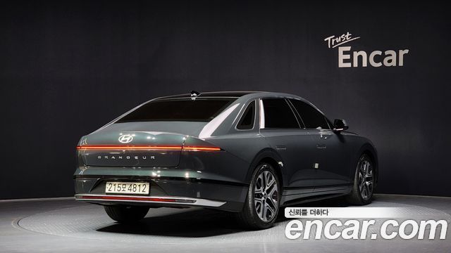 Hyundai Грандеур Гибрид (GN7) 2023