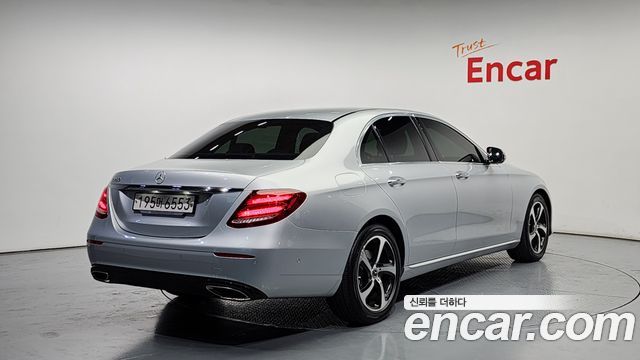 Mercedes-Benz Е-Класс W213 2020