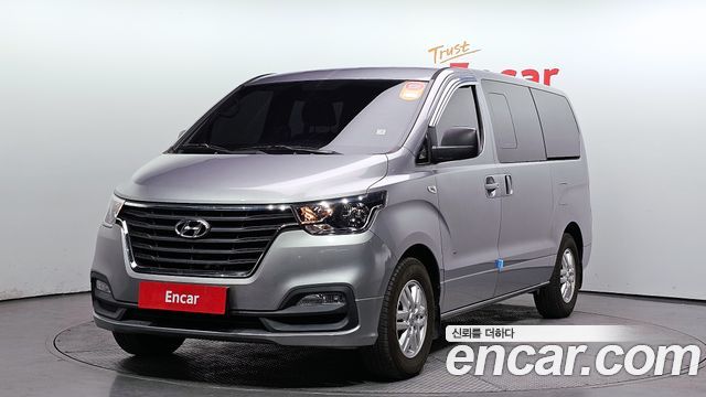 Hyundai Grand Starex 2020