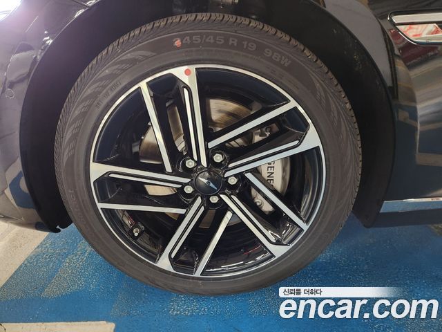 Genesis G80 (RG3) 2026