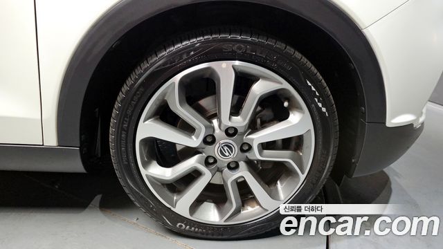 KG Mobility (Ssangyong) Тиволи 2016