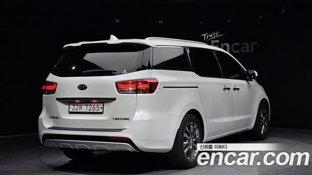 Kia Совершенно новый карнавал 2018