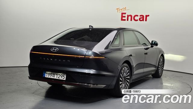 Hyundai Grandeur Hybrid (GN7) 2023