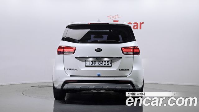 Kia Совершенно новый карнавал 2018