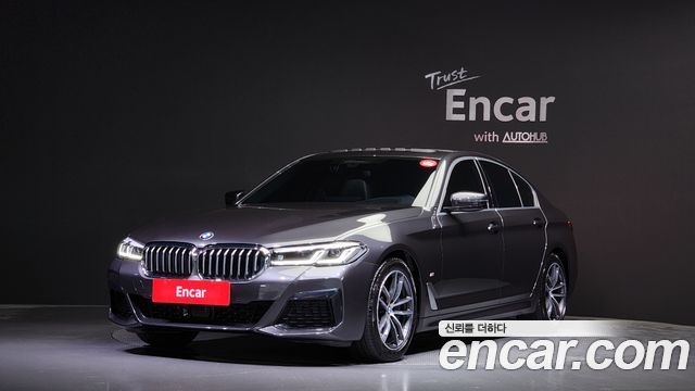 BMW 5 серия (G30) 2023